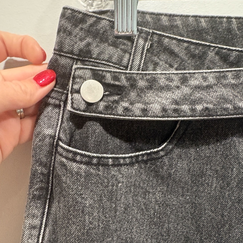 Stylish Charcoal Wide Leg Women's Jeans - Picture 4 of 7